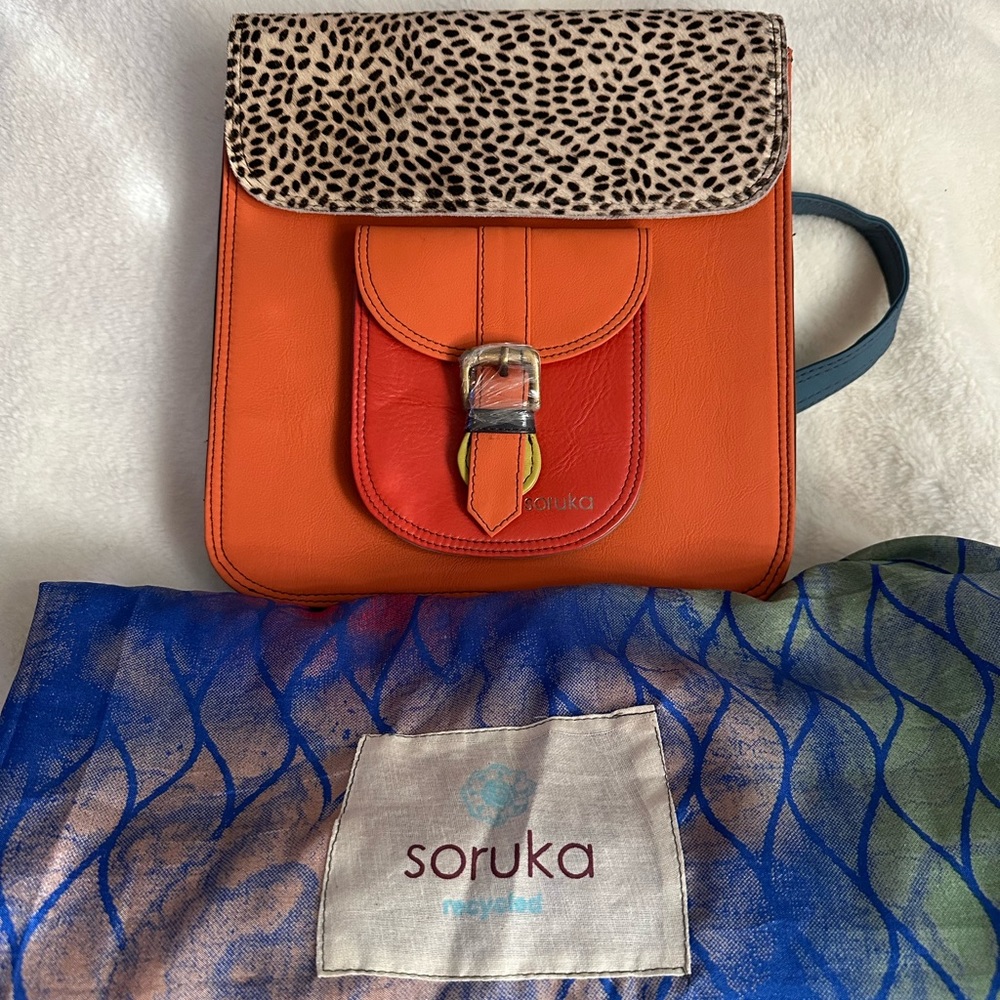 Soruka recycled leather bag